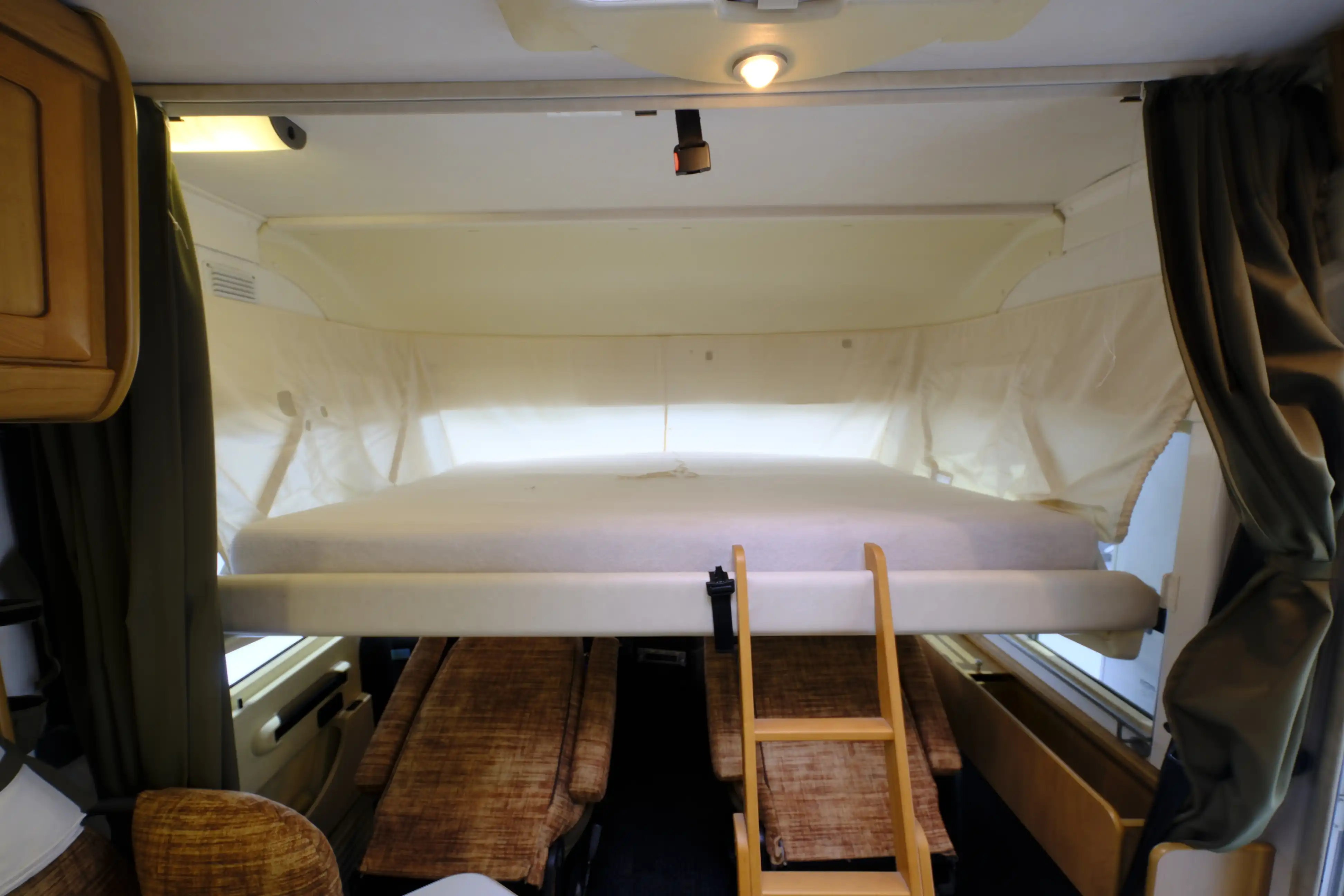 HYMER-ERIBA B 524